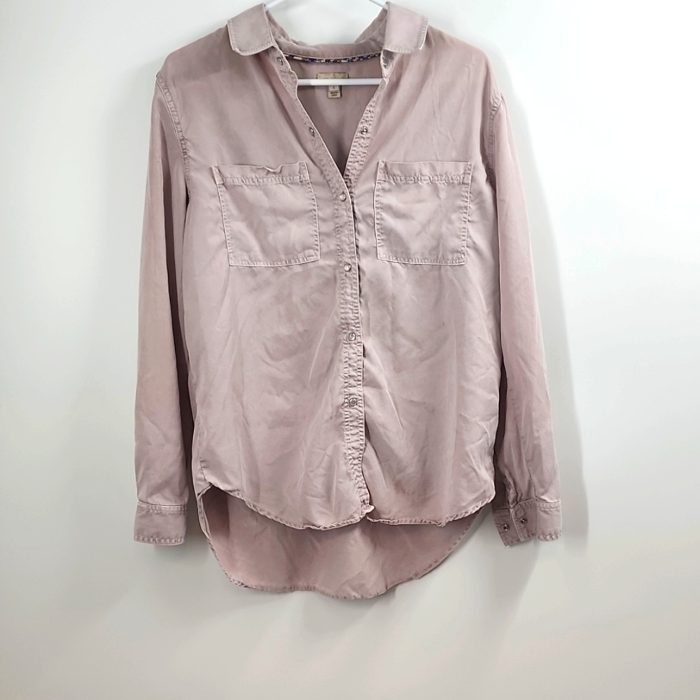 Holding horses brand light khaki colored button down blouse - Picture 1 of 6